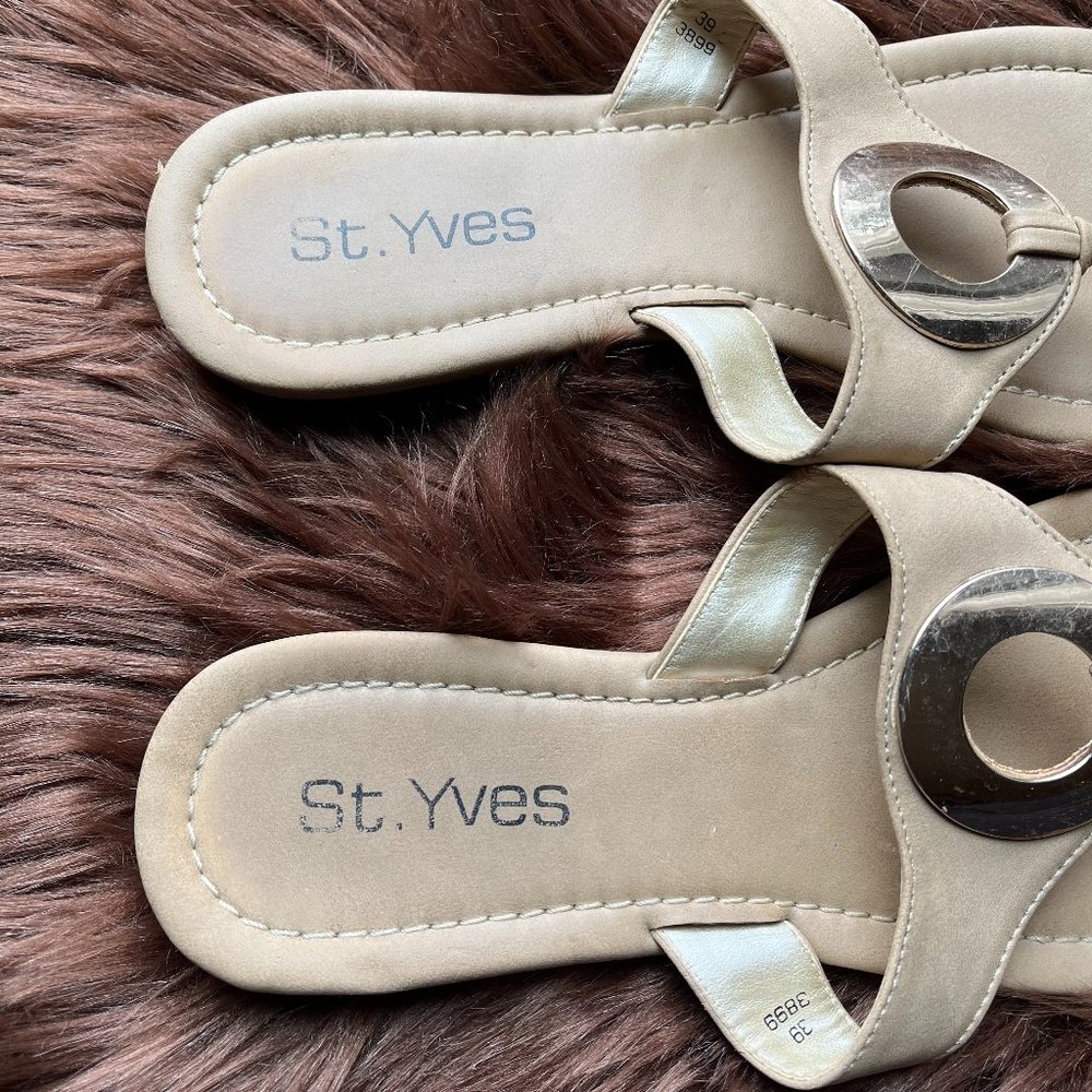 St. Yves Sandals - Picture 2 of 8